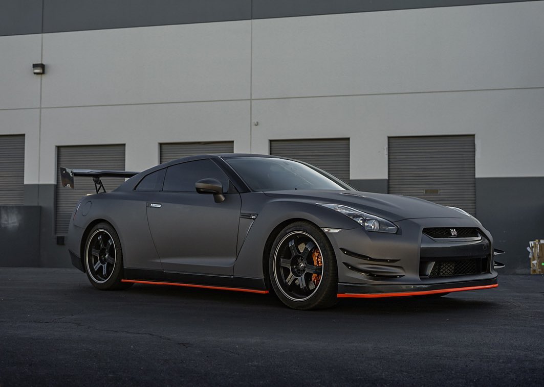 Ceramic coatings Las Vegas: Nissan GT-R coated at Purple Flare Wraps